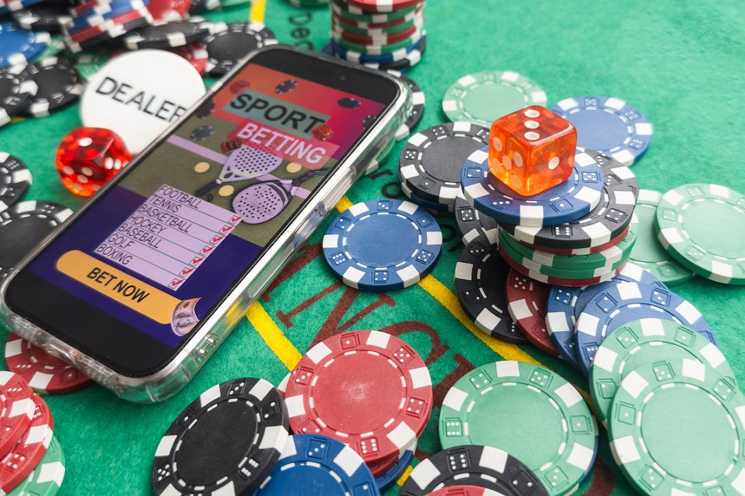 Play classic table games and discover endless fun Play classic table games and discover endless fun